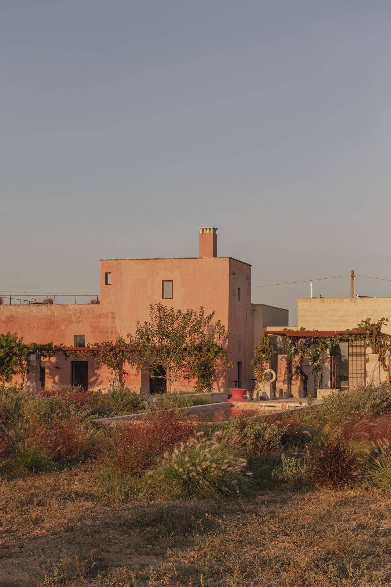 Pink design house by Porto Selvaggio