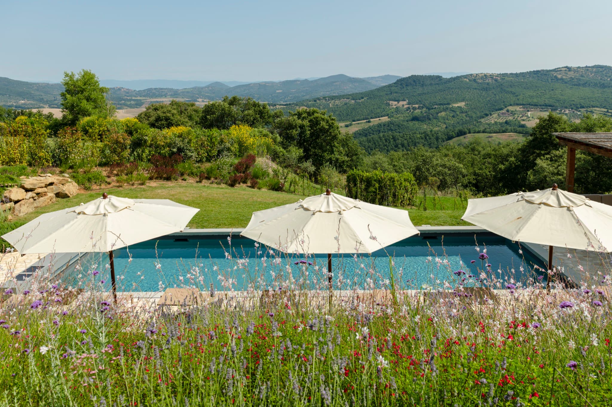 Modern villa near Lake Trasimeno photo 8