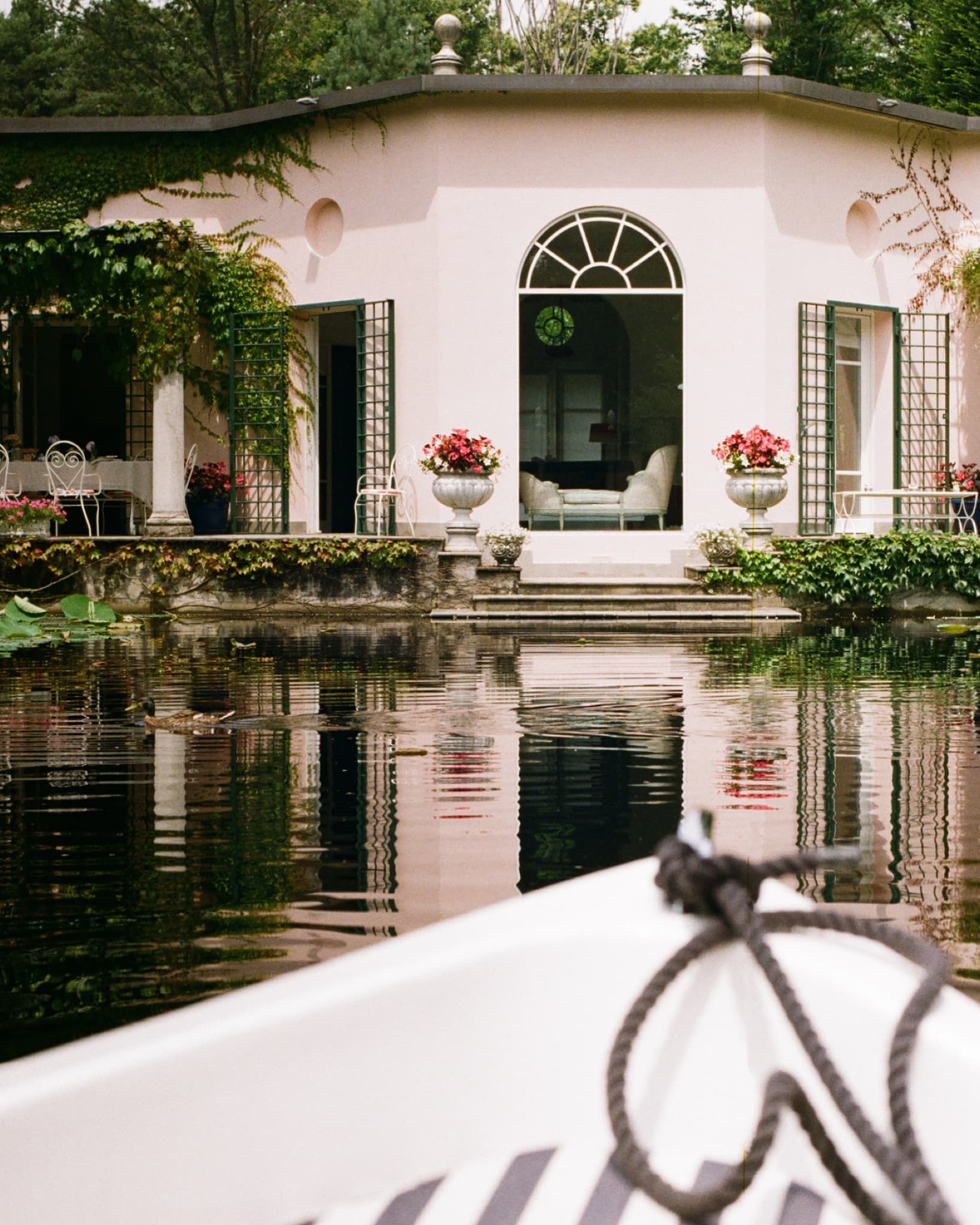 Neo-classical villa on a private lake photo 22